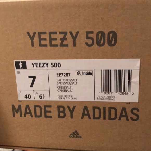 Yeezy sault 500’s